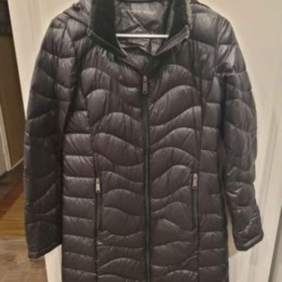 Andrew Marc Packable Puffer Coat, small - Picture 1 of 6